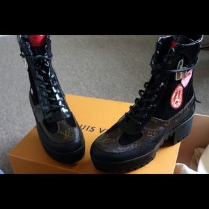 Louis Vuitton Wold Tour Desert Boot